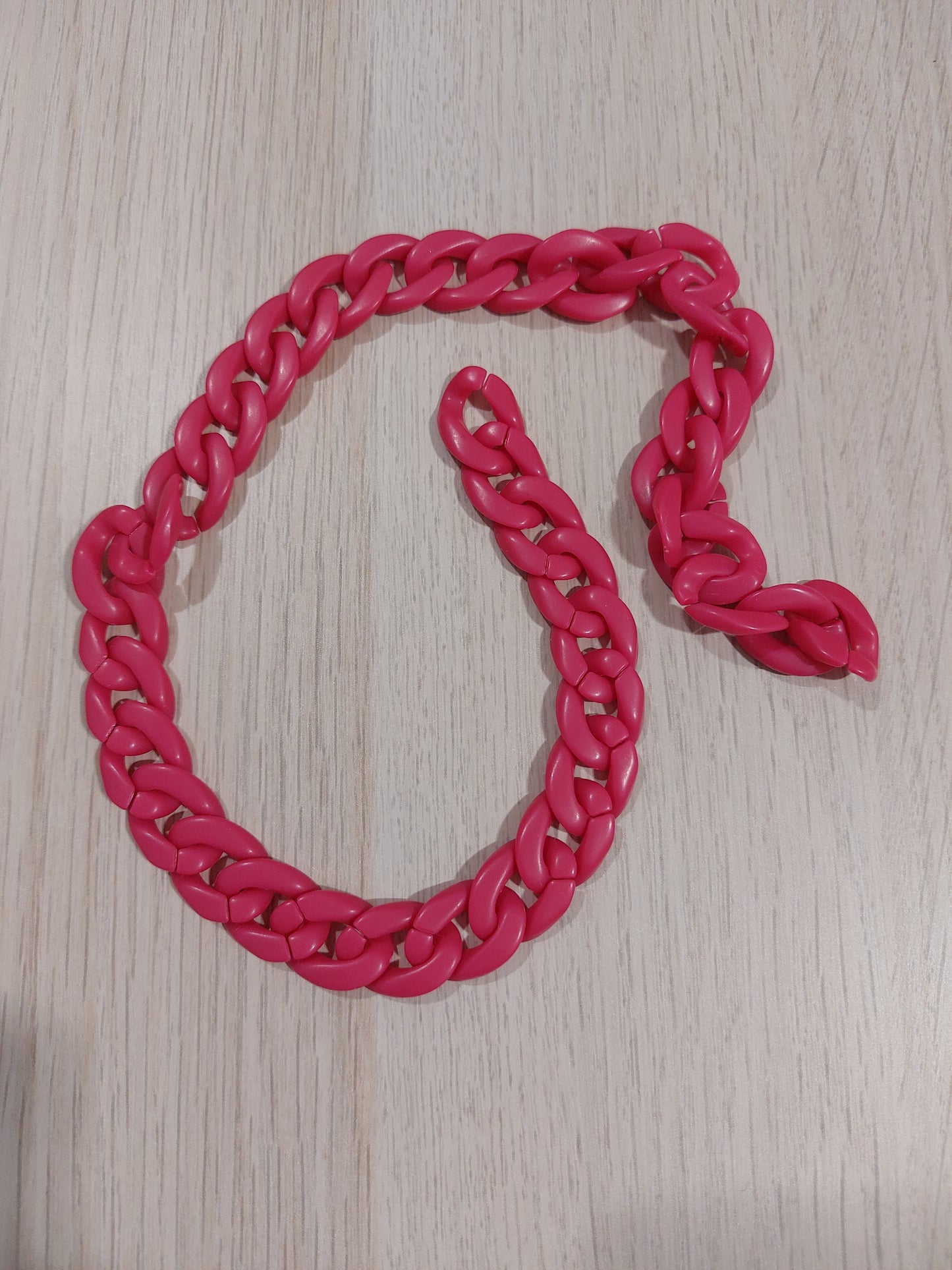 Catena fuxia opaca 22mm 50cm