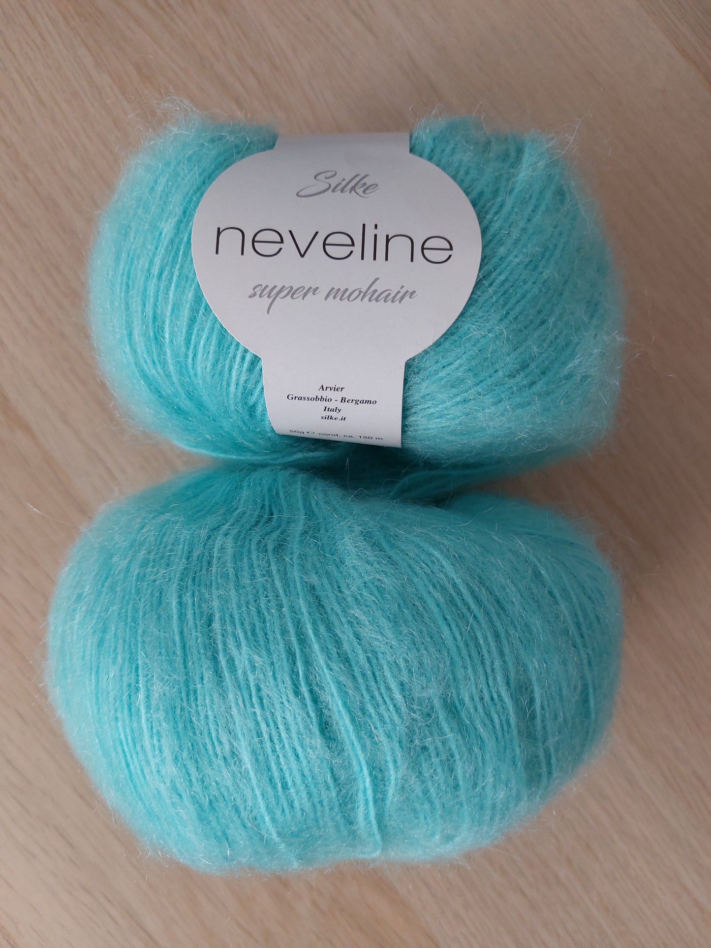 NEVELINE MOHAIR col. 260 verde acqua