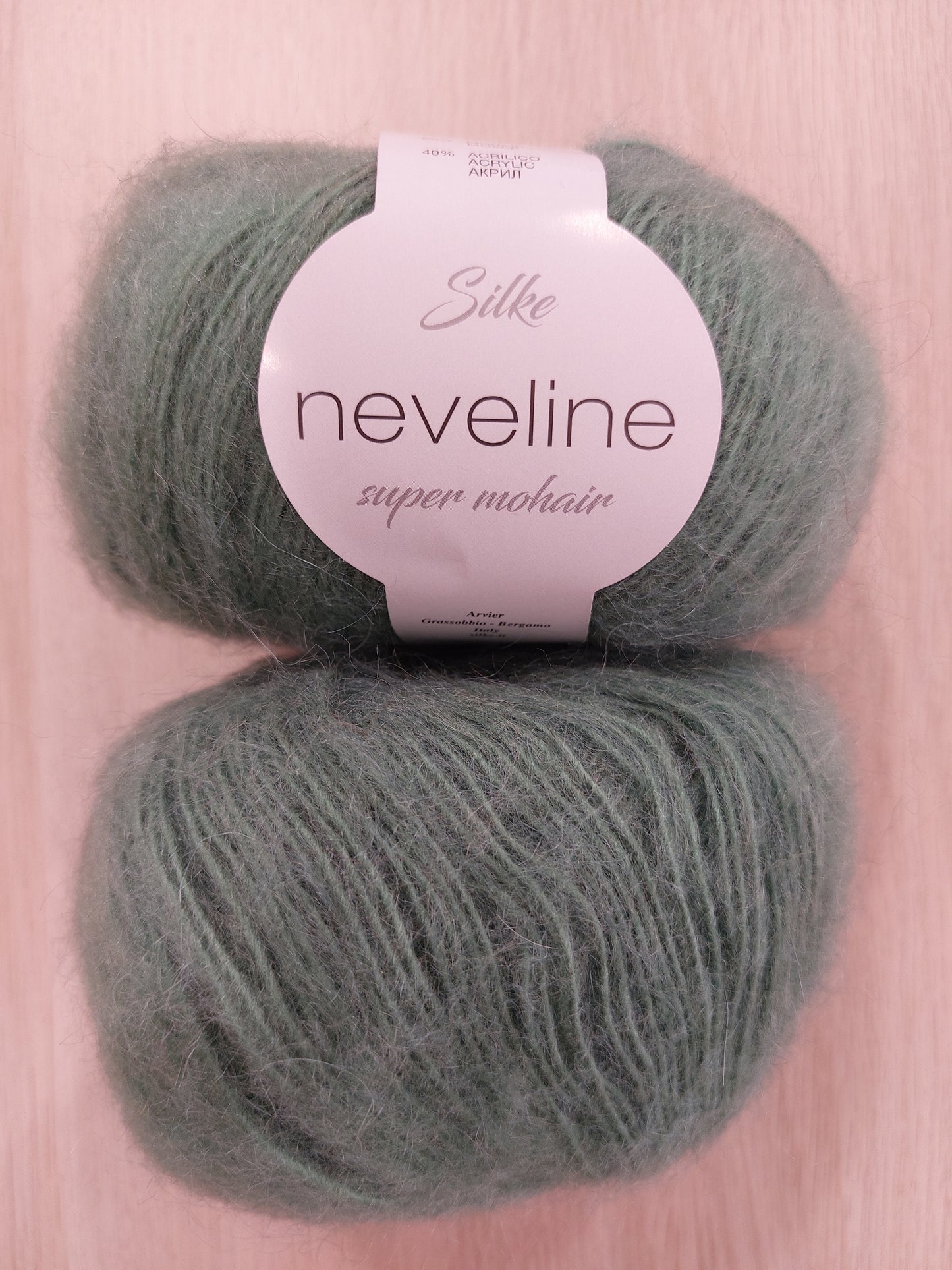 NEVELINE MOHAIR col 9112