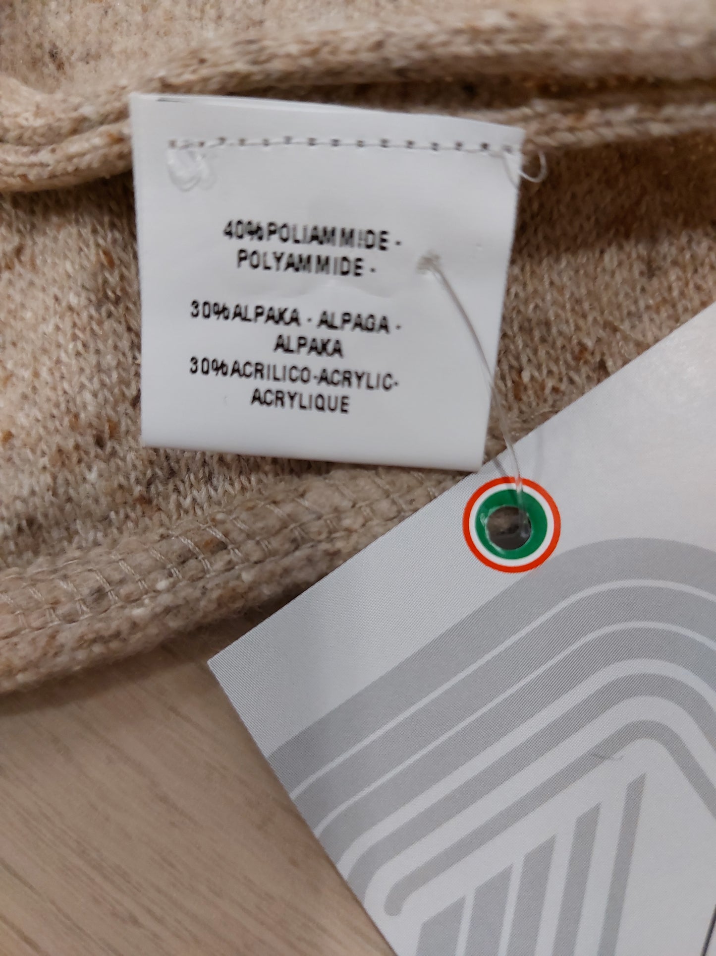 Sciarpa+cappello completo made in italy color beige