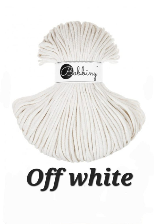 Bobbiny col.off white n5 per 50 mt