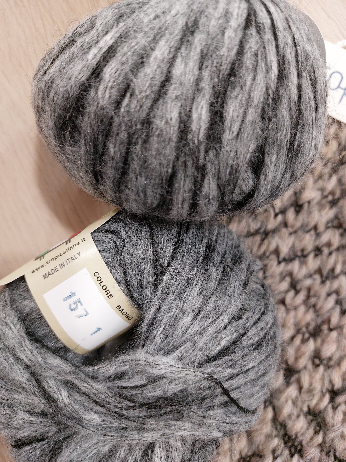 ADELE TROPICALLANE col 157 grigio scuro filato