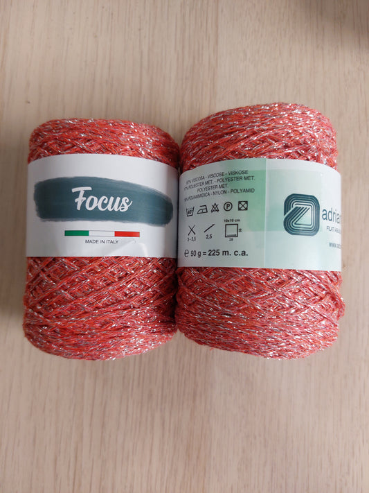 FOCUS col 33